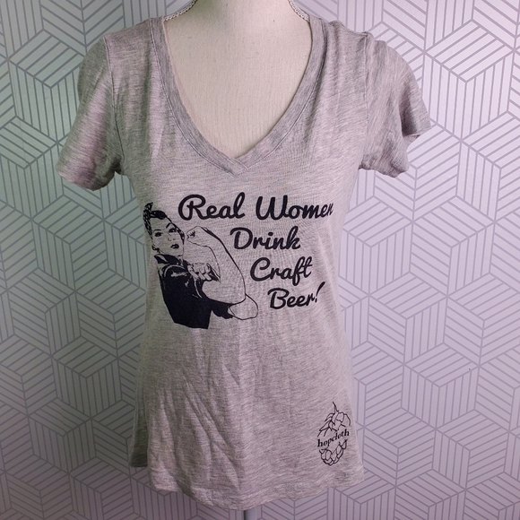 Real Women Drink Craft Beer hopcloth Graphic Tee - Picture 3 of 8